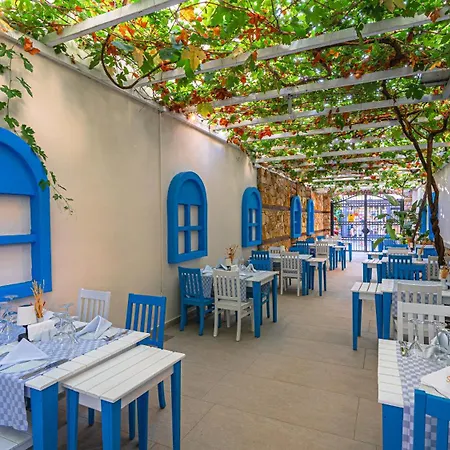 Sundia By Liberty (adults Only) Rezort