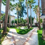 Sundia By Liberty (adults Only) Feriested 4*