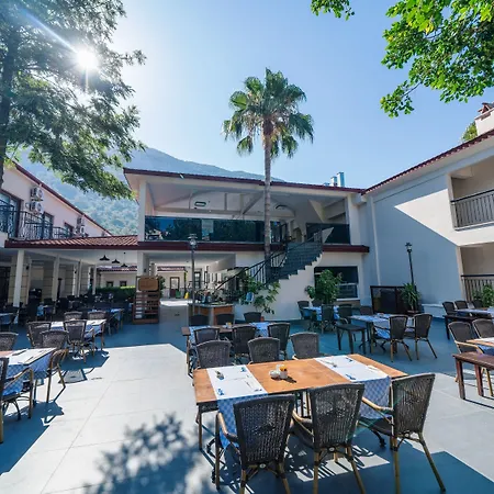 Complex Sundia By Liberty (adults Only) 4*